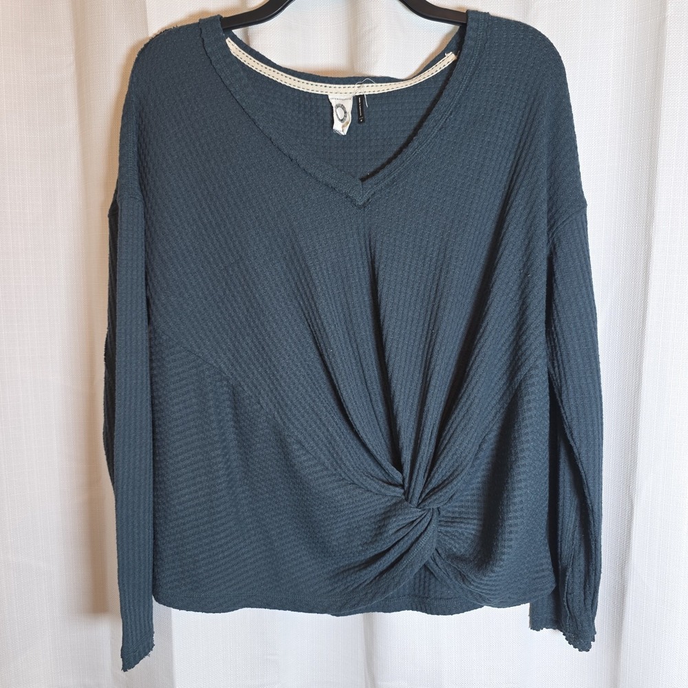 Anthropologie AKEMI + KIN Waffle-Knit Twist Knot Top Size M Oversized‎ Green